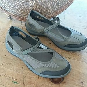 Lands End Sports Sandals